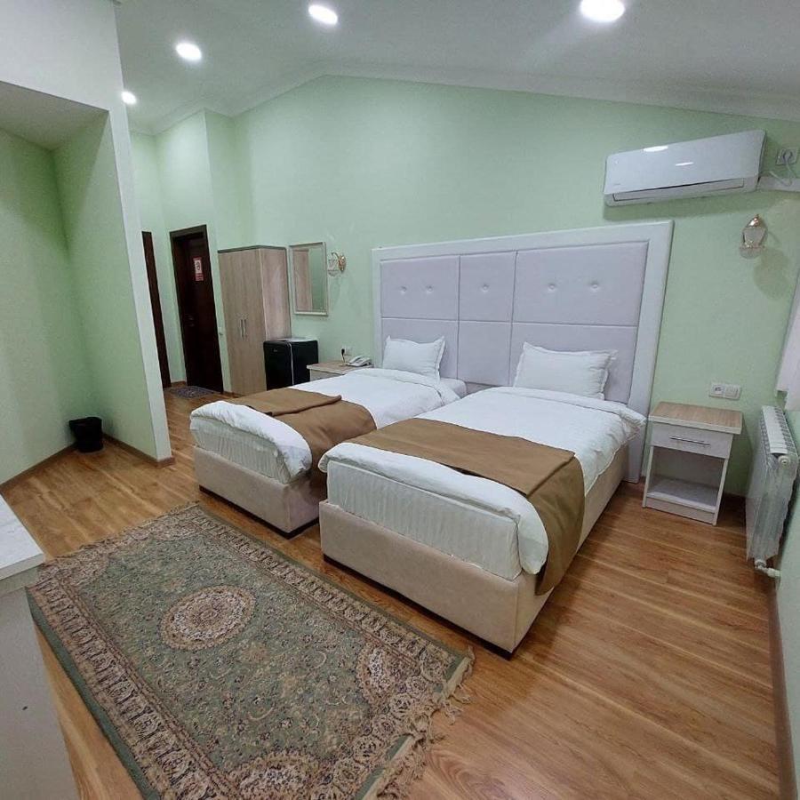 Queens 2 Hotel Ташкент Екстер'єр фото
