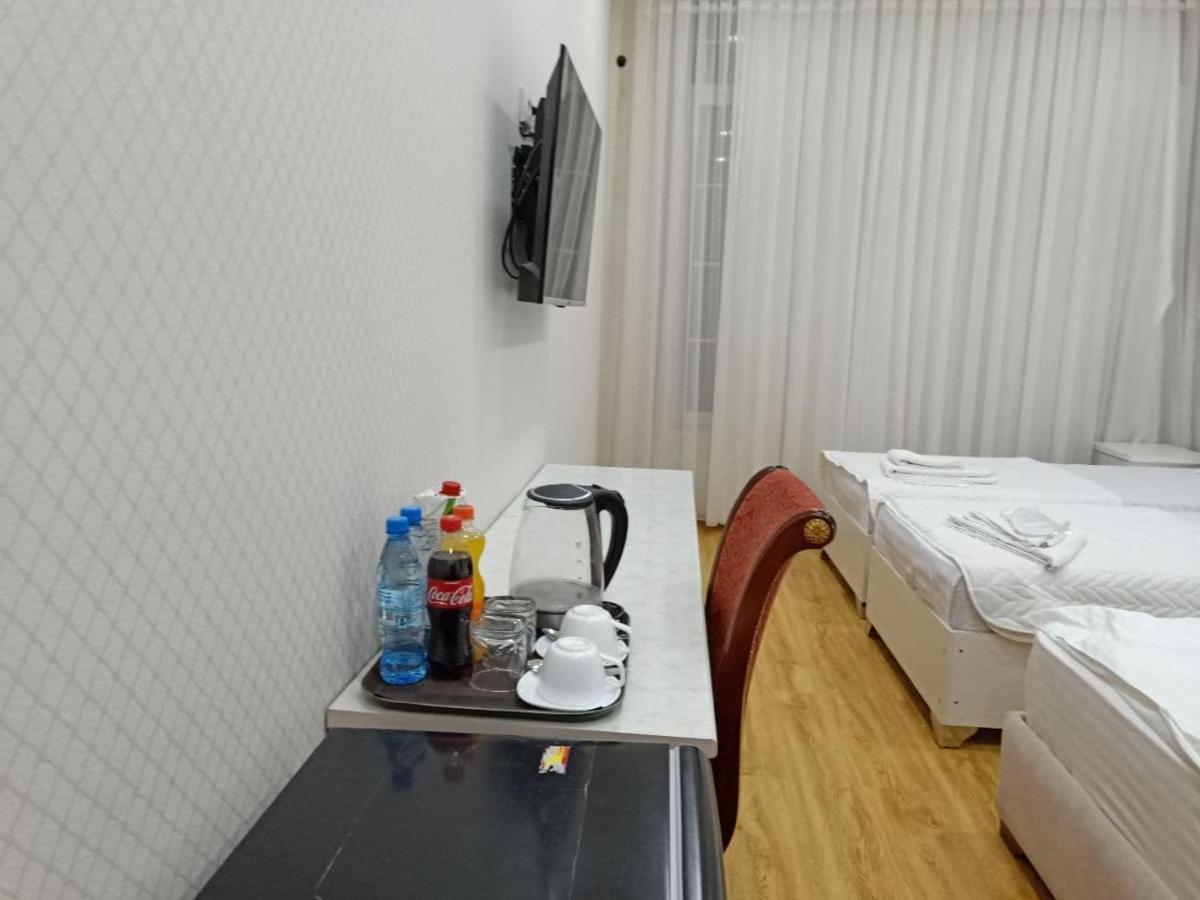 Queens 2 Hotel Ташкент Екстер'єр фото