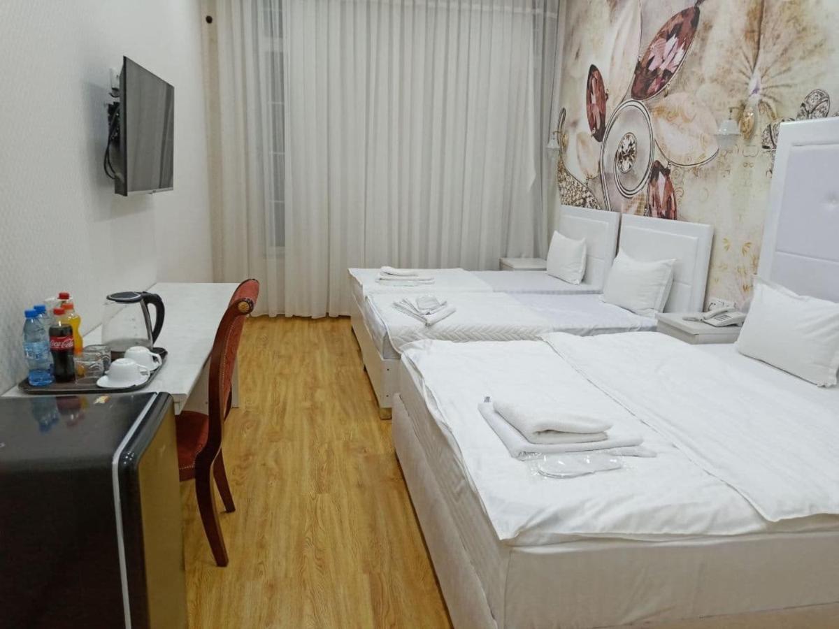 Queens 2 Hotel Ташкент Екстер'єр фото