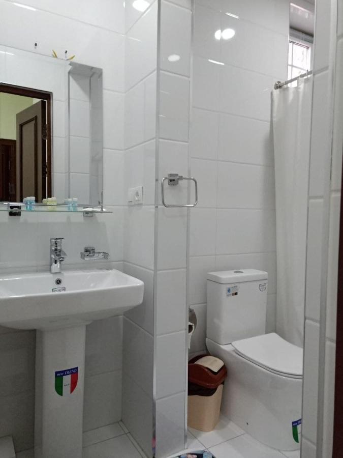 Queens 2 Hotel Ташкент Екстер'єр фото