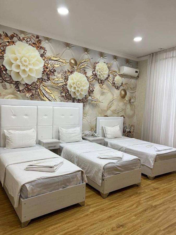Queens 2 Hotel Ташкент Екстер'єр фото