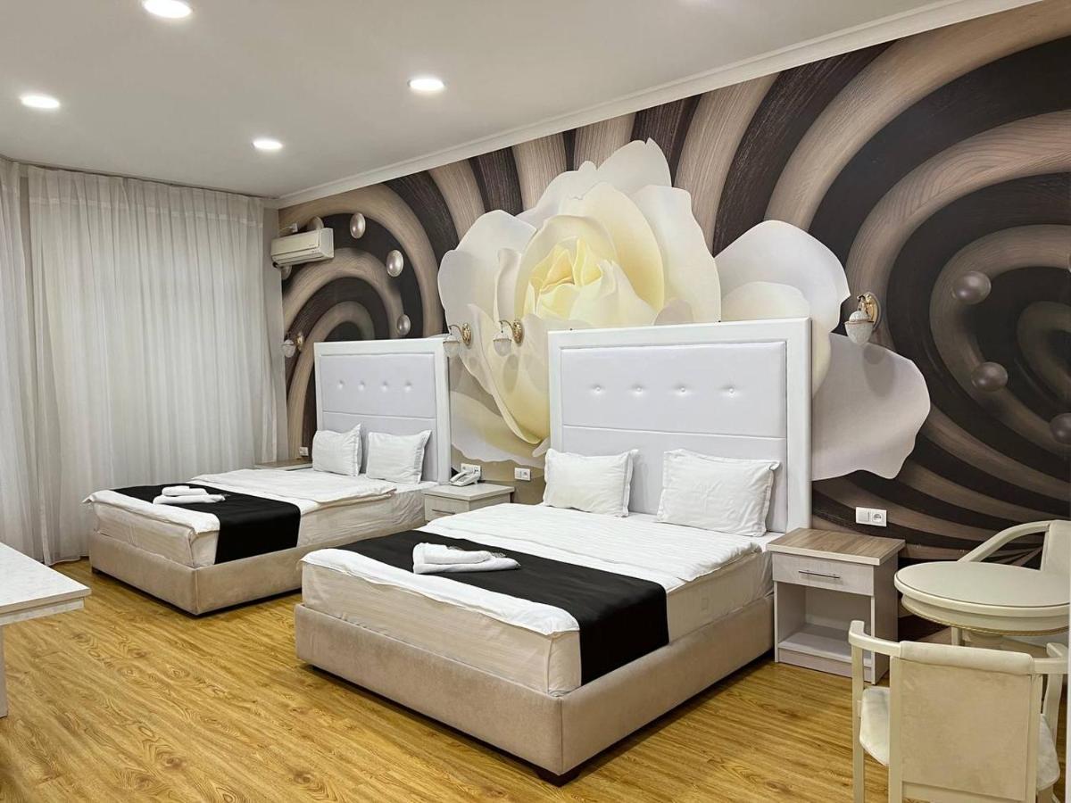 Queens 2 Hotel Ташкент Екстер'єр фото